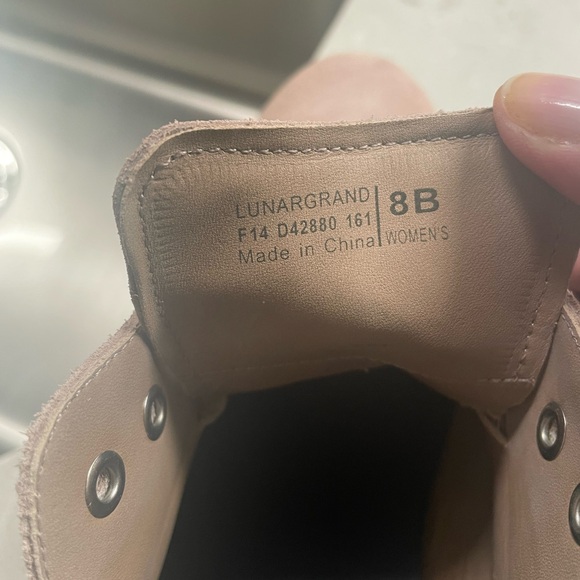 Cole Haan Women’s Lunargrand Shoe in Oxblood, Never Worn. - Picture 5 of 5